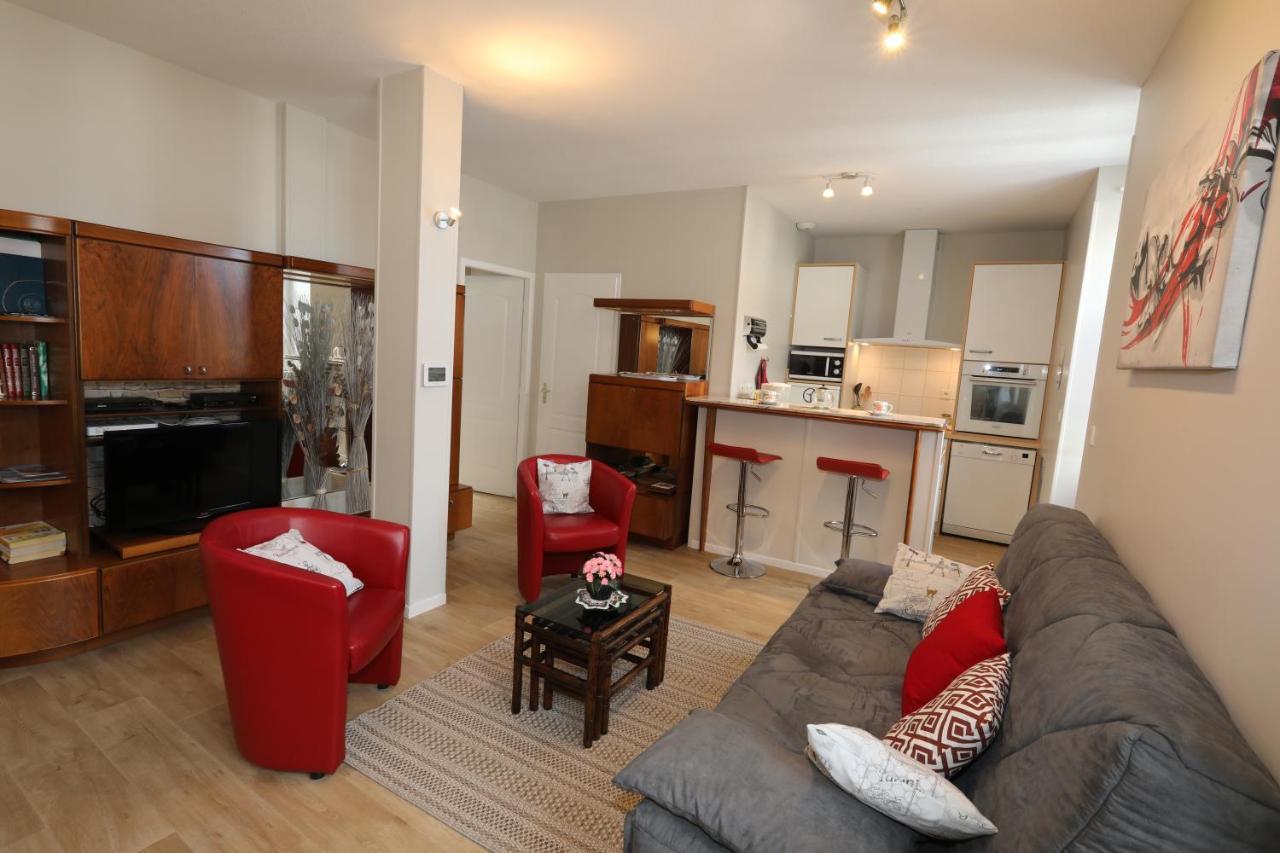 Ferienwohnung Le Flores Idealement Situe Centre Luz Appart T3 6 Personnes Parking Luz-Saint-Sauveur Exterior foto